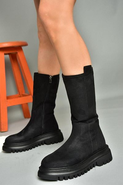 Fox Shoes R312104902 Černé semišové dámské boty se silnou podrážkou