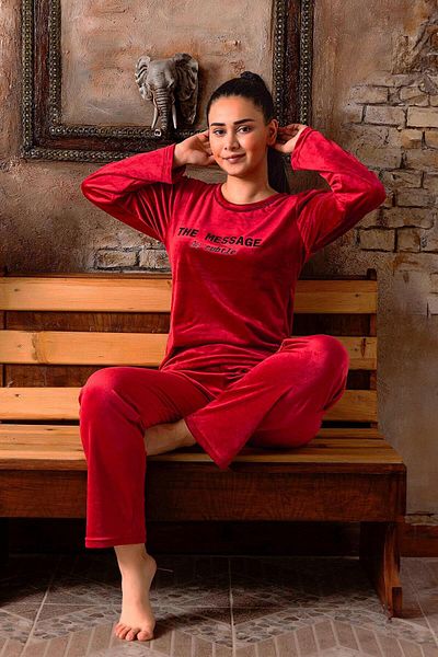 Sude Women's Winter Crew Neck Velvet Pajamas Set K803/97 - 1 Piece