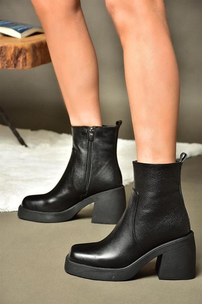 Fox Shoes R654006903 Γυναικείες μπότες μαύρες από γνήσιο δέρμα με χοντρό τακούνι