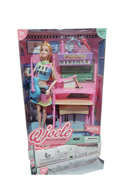 Ailenizin Oyuncakçısı BARBİE MÜZİK DERSİNDE