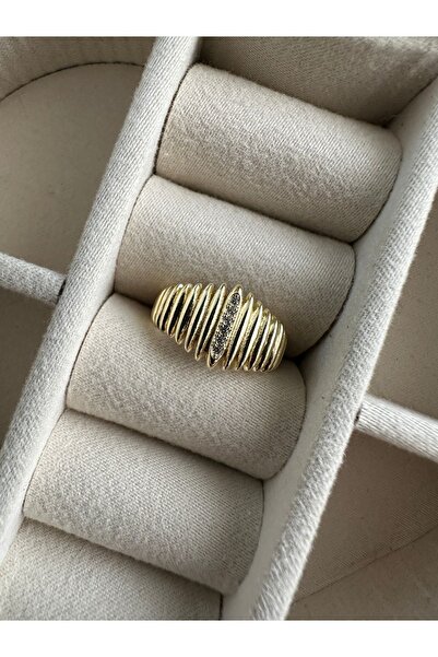 ringbox Taşlı Gold Line Yüzük