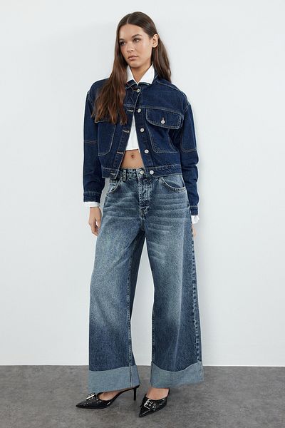 Trendyol Collection Χαμηλής μέσης μπλε βαρέλι JEans - Πτυσσόμενο πόδι TWOAW25je00065