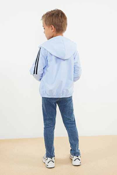 TRENDYOLKIDS Chlapecký bavlněný top a spodek v modré barvě se sloganem - Tkdaw25Au00042