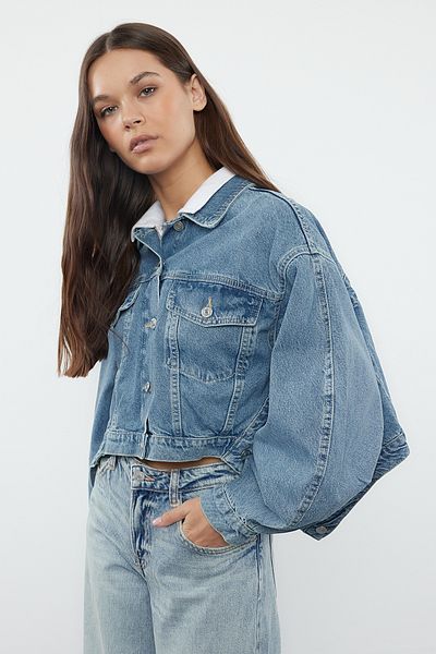 Trendyol Collection Oversize modrá džínová bunda - detail prošívání, TWOAW25CE00014