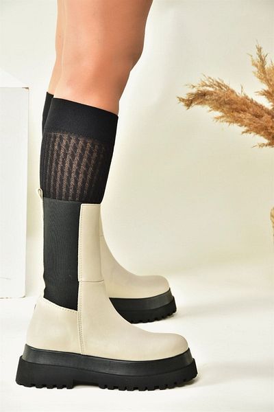 Fox Shoes Beige Damenstiefel mit dicken Sohlen J267063109