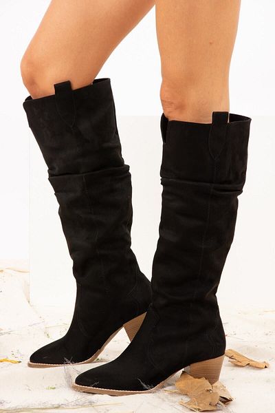 Fox Shoes Černé semišové dámské boty J404040102