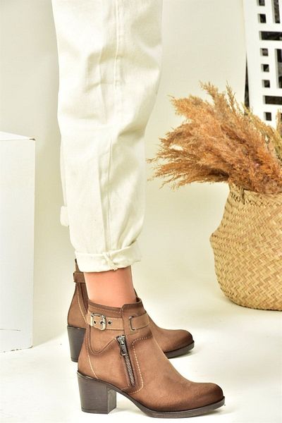Fox Shoes Γυναικείες μπότες με χοντρό τακούνι Mink Suede L674161502