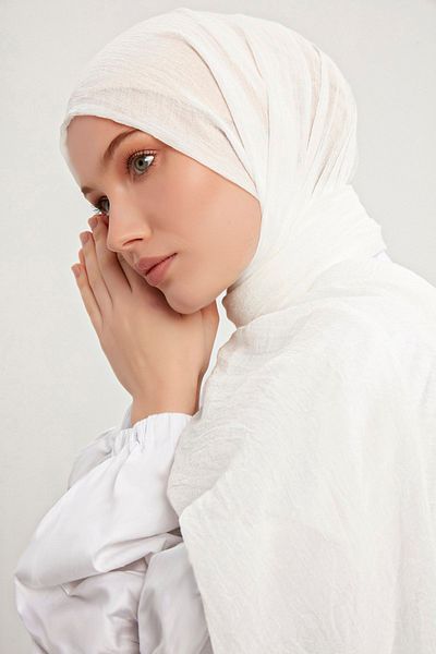 Saless Confort Shawl - Pearl White