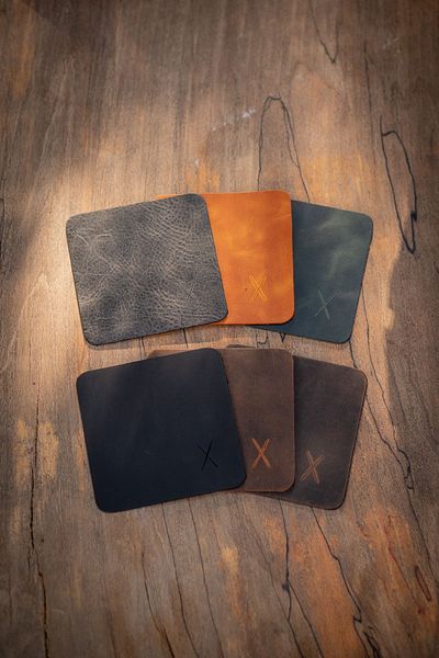 minimal X design قاعدة أكواب Min X مكونة من 6 قطع - جلد حقيقي - ألوان مختلطة - تصميم بسيط