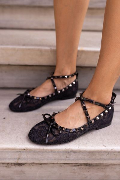ANGELİNA JONES İRİSA WOMEN'S BLACK LACE SHOES