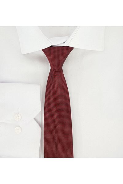 Elegante Cravatte Burgundy Color Dobby Pattern Tie and Handkerchief Set