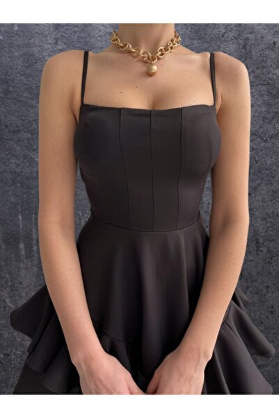 lovebox Βραδινό φόρεμα & φόρεμα αποφοίτησης με ρυθμιζόμενο λουράκι και λεπτομέρεια στο πάτωμα - 102