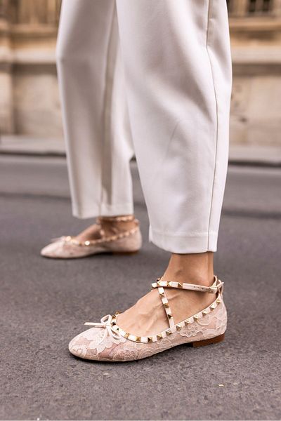 ANGELİNA JONES İRİSA WOMEN'S BEIGE LACE DETAILED BALLERINE SHOES