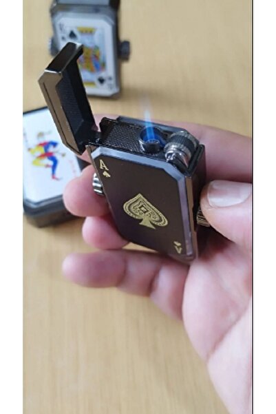 Heartfelt Gifts As Maça Temalı Ortadan Dönerli Şık Pürmüz Alevli Kaliteli Çakmak