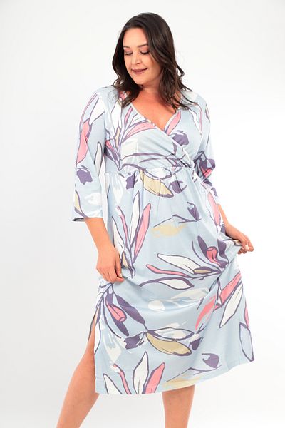 MAMAYAGA Plus Size Women's Viscose DouBle Breasted Collar Three Quarter Sleeve Curve Nightgown Dress