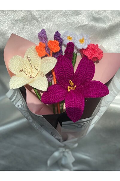 PEGG Örgü çiçek buketi