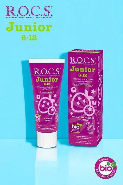 R.O.C.S. مجموعة معجون أسنان وفرشاة من روكس جونيور - 6-12 فواكه الغابة