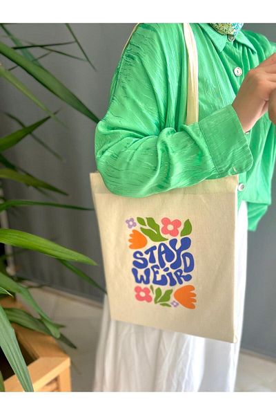 bezçantadünyası Stay Weird - Raw Cloth Shoulder Bag
