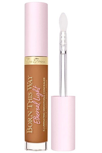 Too Faced خافي عيوب البشرة المضيء من Born This Way Ethereal Light، 5 مل