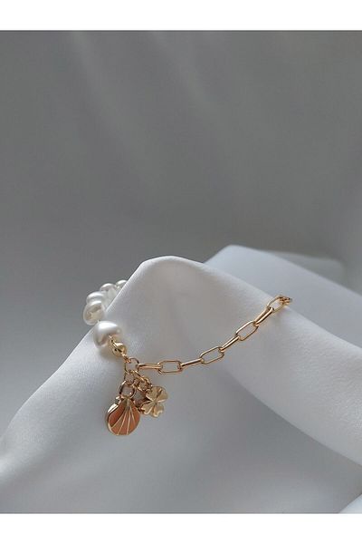 Alexis Carrel Women's Heart Pearl Paperclip Chain Bracelet