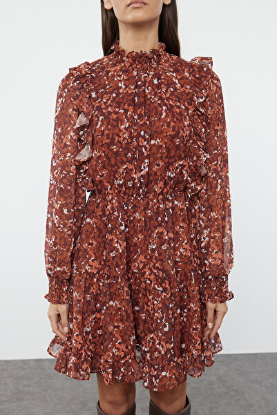 Trendyol Collection Χειμερινό υφαντό φόρεμα με λουλούδια καμήλας - TWOAW23EL00640