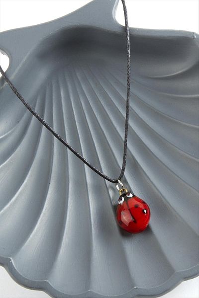 Bijuteri Net Glass Necklace - Ladybug Design