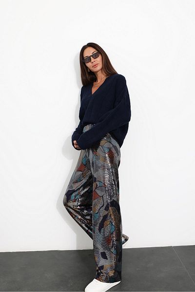 BEBE PLUS Women's Silver & Turquoise Elastic Waist Full Lycra Shiny Trousers
