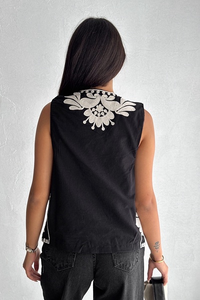 FEMELLE Women's Black Beige Embroidered Special Design Linen Vest
