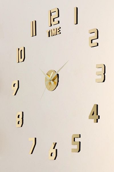 Kepler Design Decorative & Gift Wall Clock Self-Adhesive 3D Latin Numeral Gold Color Mirrored Plexiglass