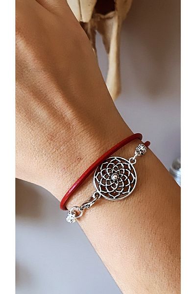 by özllem Design Leather Wrap Bracelet