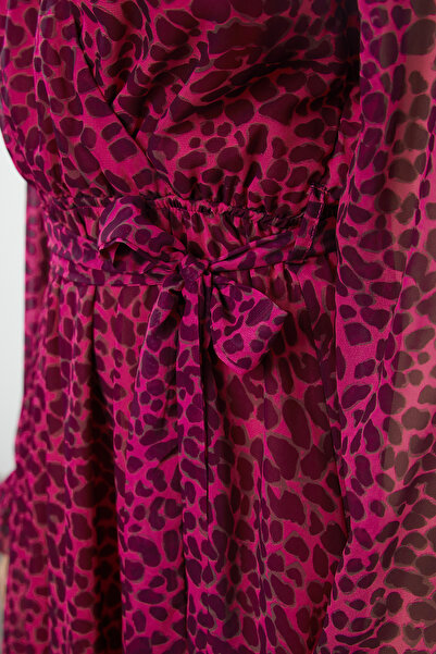 Trendyol Collection Μίνι φόρεμα με φούξια floral and animal print ζωσμένο - TWOSS20EL0626