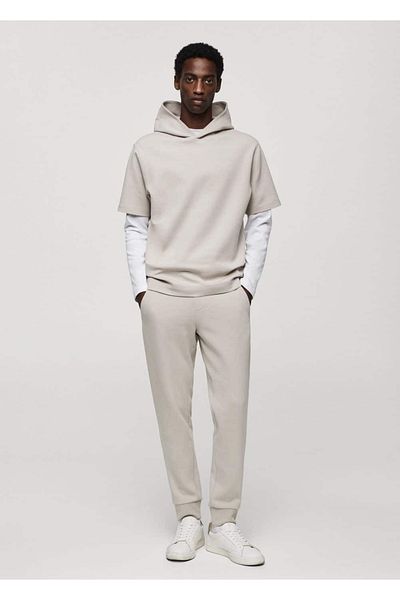 MANGO Man Short-Sleeved Hooded Sweatshirt