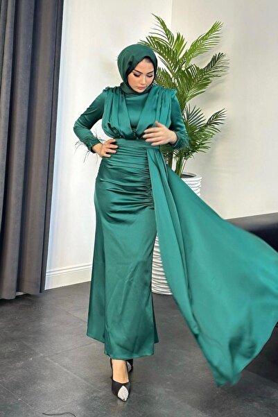 Şule Giyim Kuyruk Detaylı Saten Abiye Zümrüt