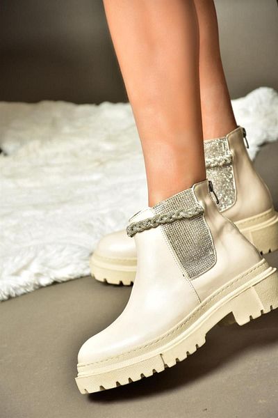 Fox Shoes R726418209 Γυναικείες μπότες με χοντρή σόλα σε μπεζ πέτρα
