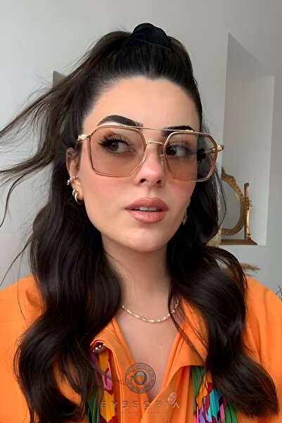 Eyesofia Swanky Unisex Nude Sunglasses