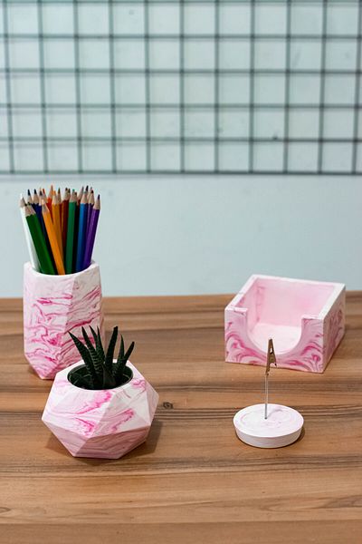 PAYATASARIM Concrete Office set - Cactus with Pen Holder, Flower Pot Note Holder and Notepad