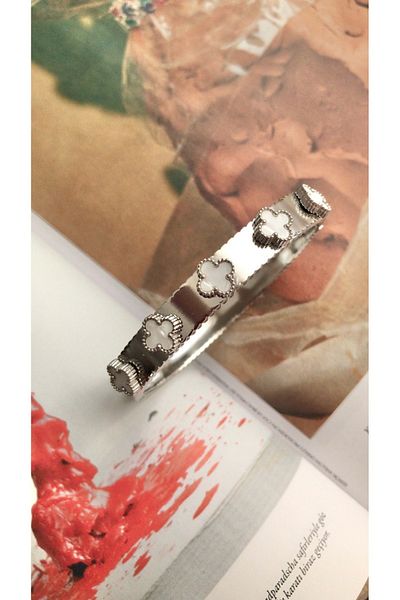 Aurora Steel White Clover Handcuff Bracelet