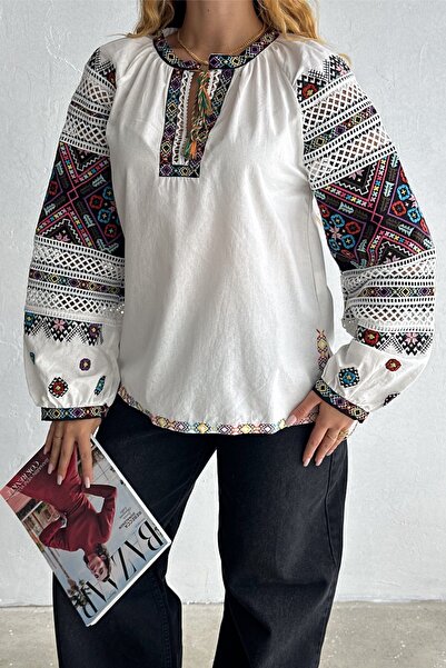 FEMELLE Γυναικεία μπλούζα από αυθεντικό βαμβάκι με φούντες με γιακά