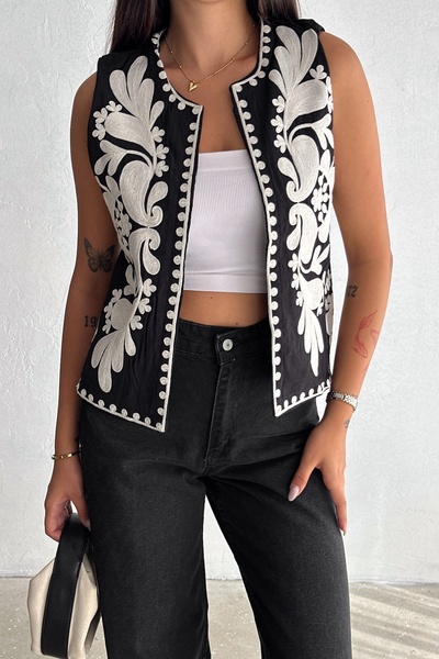 FEMELLE Women's Black Beige Embroidered Special Design Linen Vest