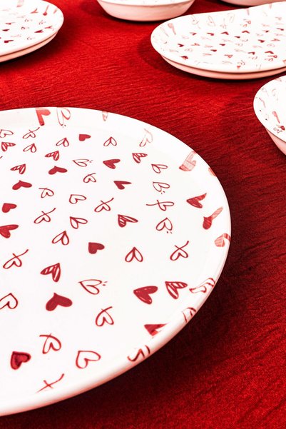 Bambum Pera Love 14 Piece Porcelain Breakfast Set