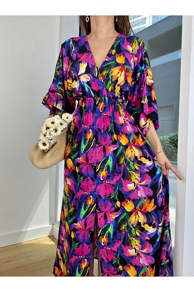 Afiş Butik Rochie lungă cu decolteu în V, colorată, cu imprimeu floral