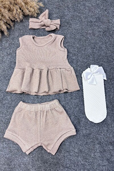 ADABEBEK طقم شورت بيج وبلوزة وجوارب شبكية - باندانا