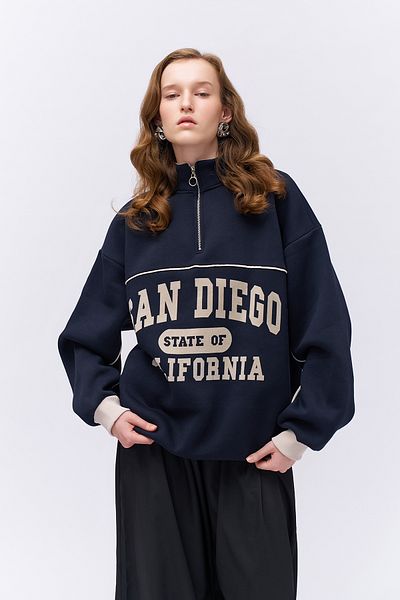 Quzu Navy Blue Oversize Turtleneck Sweatshirt