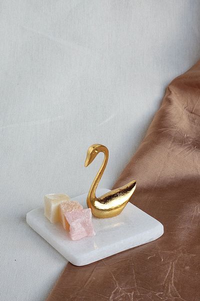 ioadesign Gold Colored Swan Figured Marble Turkish Delight Bowl