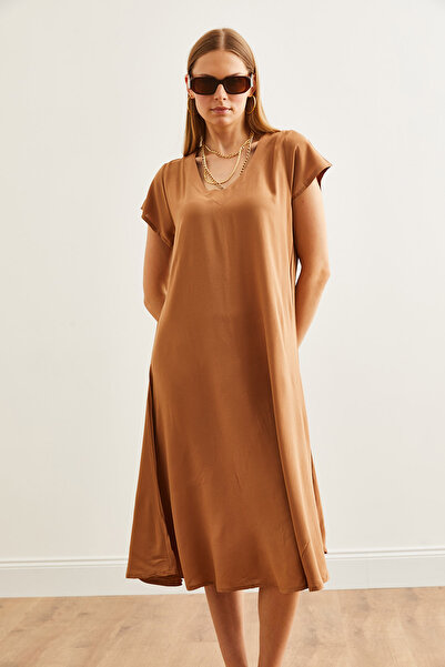 Olalook Kadın Camel V Yaka Dokuma Viskon Salaş Elbise ELB-19002245