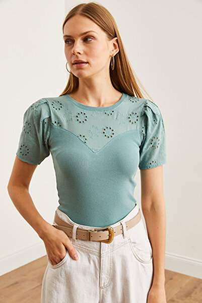 Olalook Πράσινη ελαστική βαμβακερή γυναικεία μπλούζα - κοντό μανίκι, Scallop Cut BLZ- 19002656