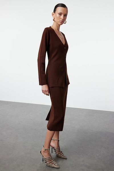 Trendyol Collection Sötétbarna színű kötöttáru öltöny - TWOAW25AU00011