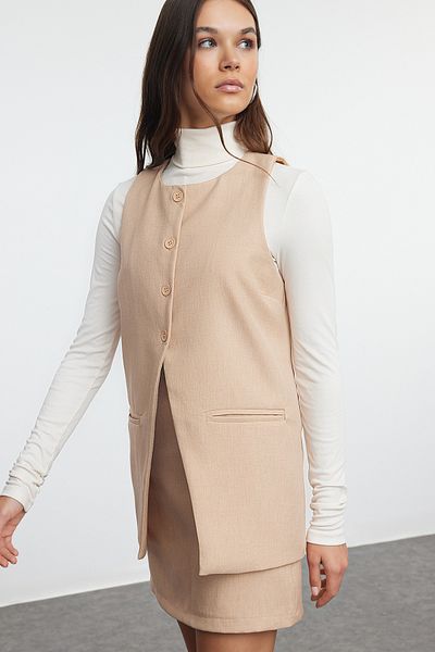 Trendyol Collection Bézs szőtt mellény és szoknya szett - vászon megjelenés TWOAW25AU00125