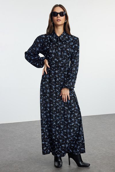 Trendyol Modest Gewebtes Hemdkleid - Schwarzes Blumenmuster Tctaw25eb00085