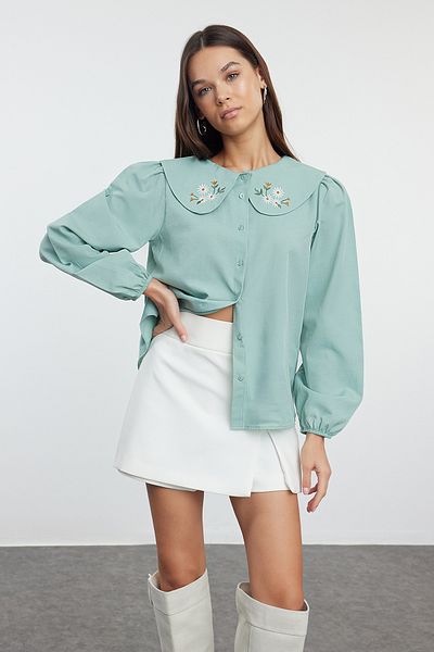 Trendyol Collection Világoszöld szőtt ing hímzéssel - TWOSS23GO00009